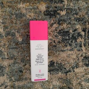 Drunk elephant Framboos glycolic night serum